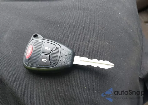 2011 Jeep Patriot Latitude X z USA, uszkodzony, nr VIN 1J4NT4GB9BD290093